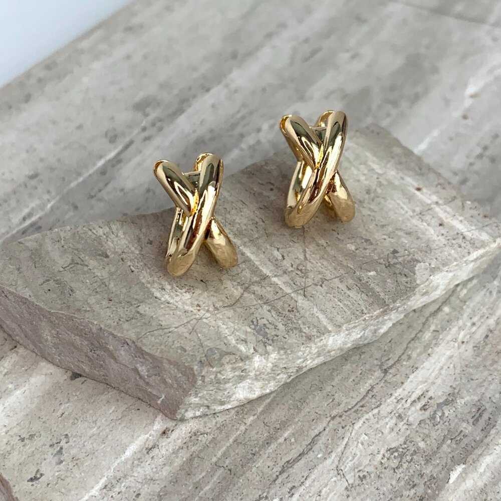 NEW~ Anthropologie Shashi "X" Gold Huggie Earrings